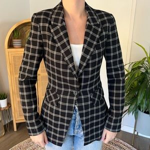 1 State Black & White Cinched Waist Blazer